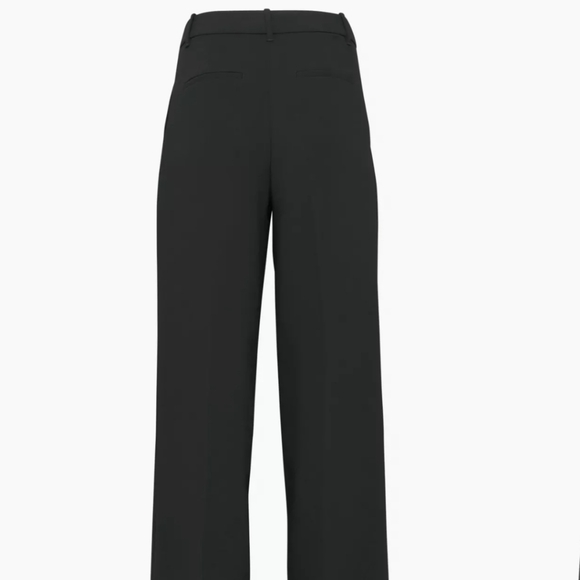 Aritzia Effortless Pant, Crepette, s8 - Picture 4 of 6
